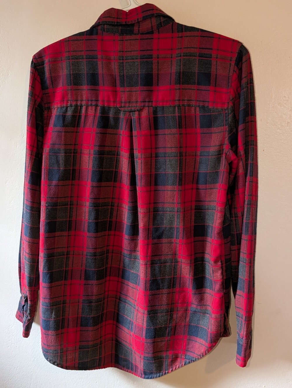 American Eagle Women's Red & Black Plaid Button-Up Shirt - Picture 2 of 4